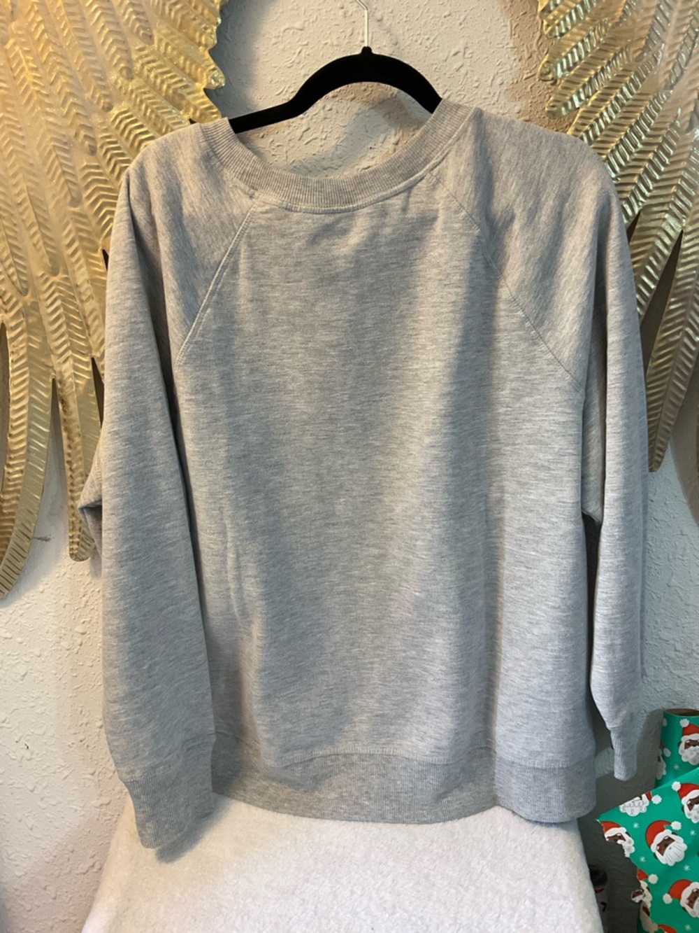 NEW Wicked Sweatshirt - Picture 4 of 5